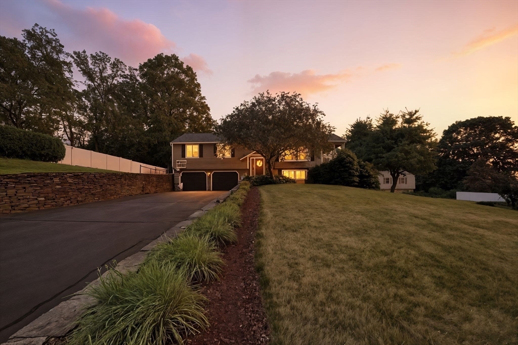 15 Irene Dr
