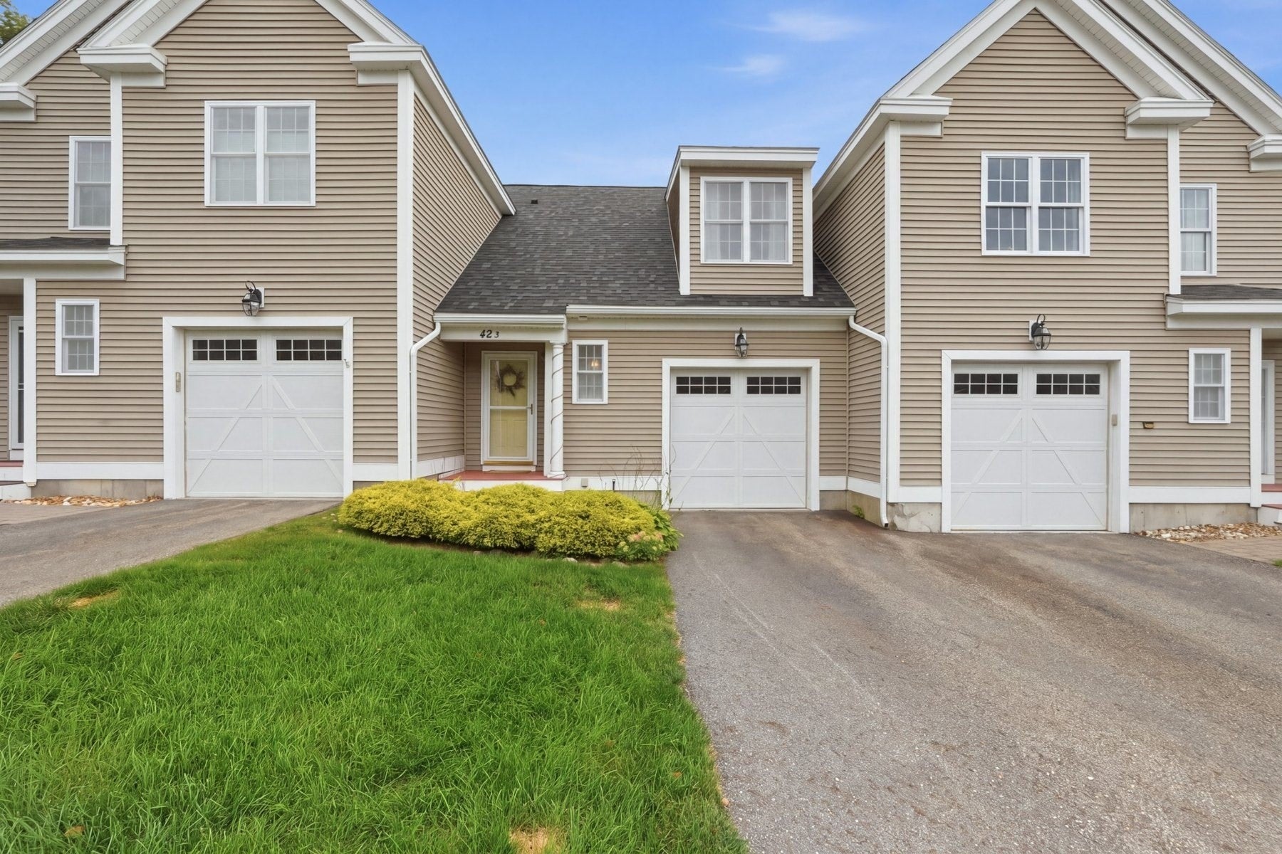 42 Longview Cir #B, Ayer, MA Photo #2