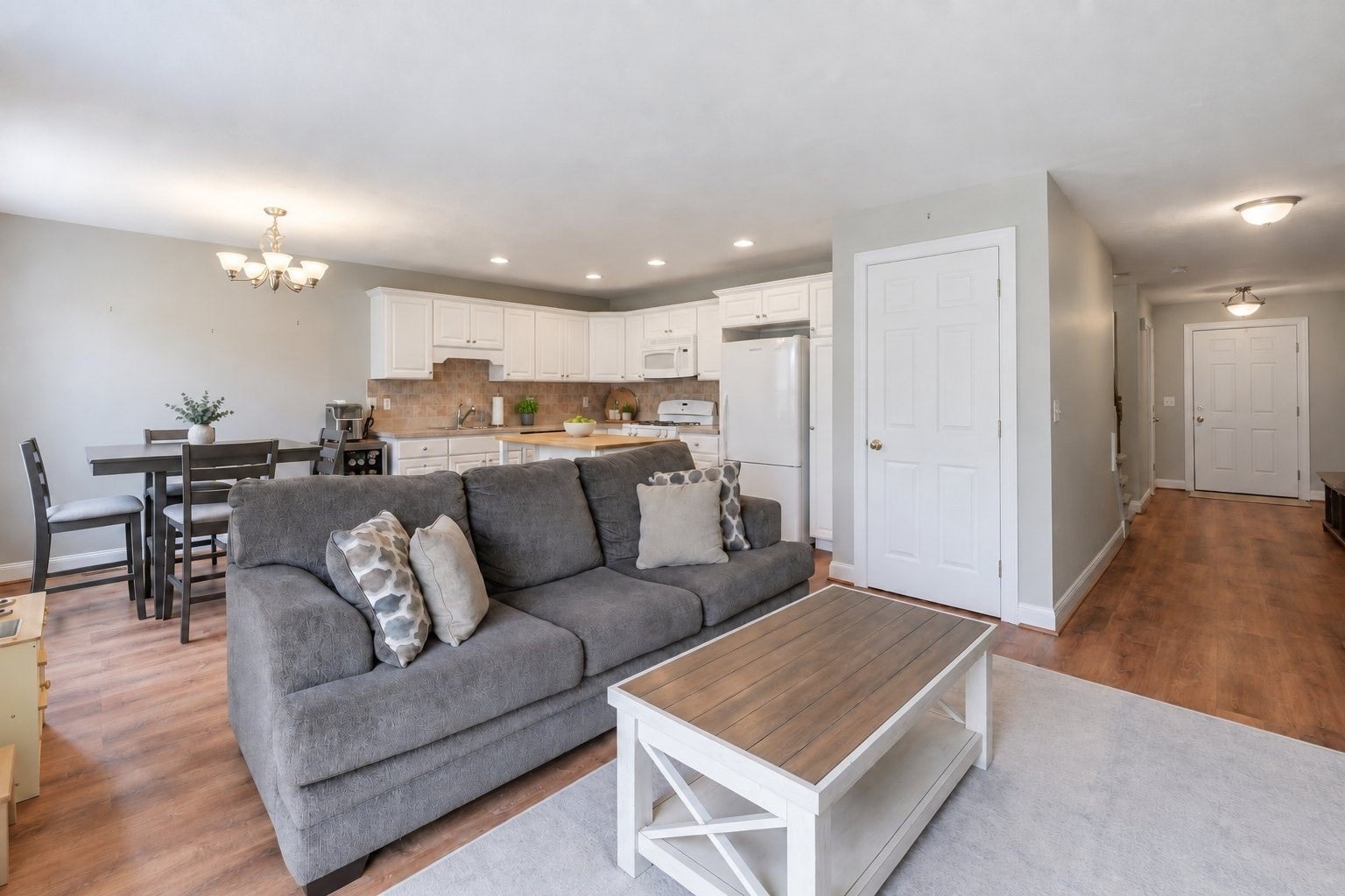 42 Longview Cir #B, Ayer, MA Photo #9