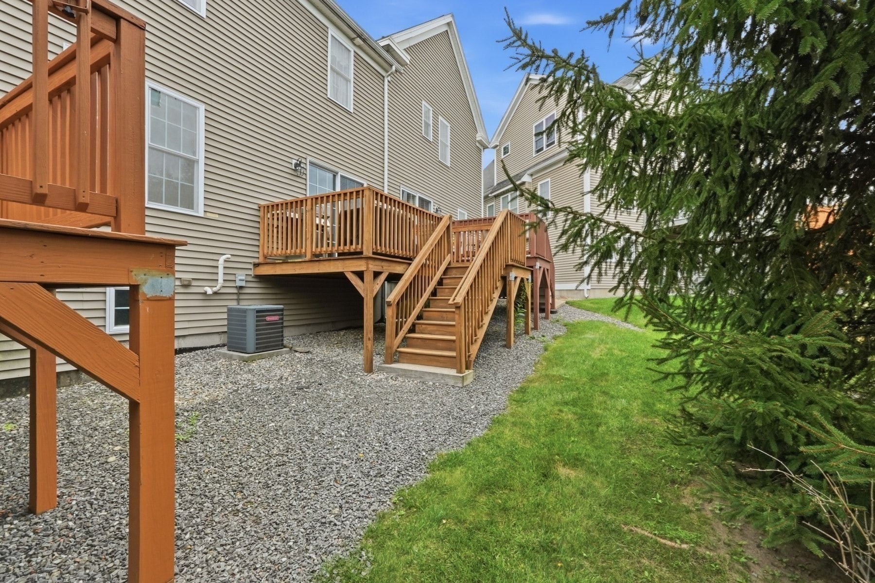 42 Longview Cir #B, Ayer, MA Photo #22