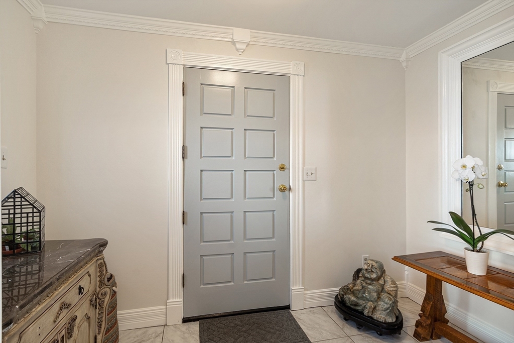 303 Nahant Rd