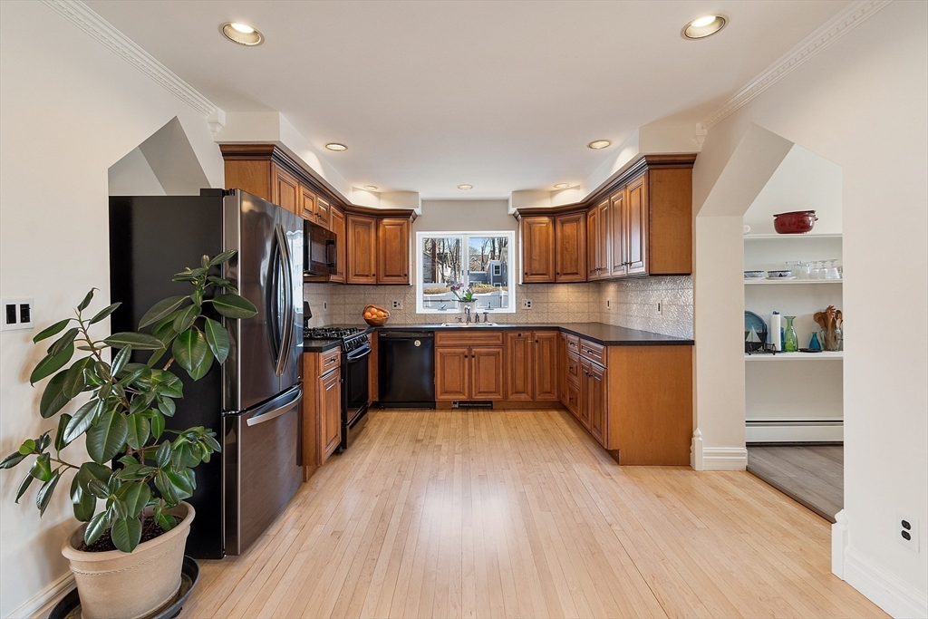 303 Nahant Rd