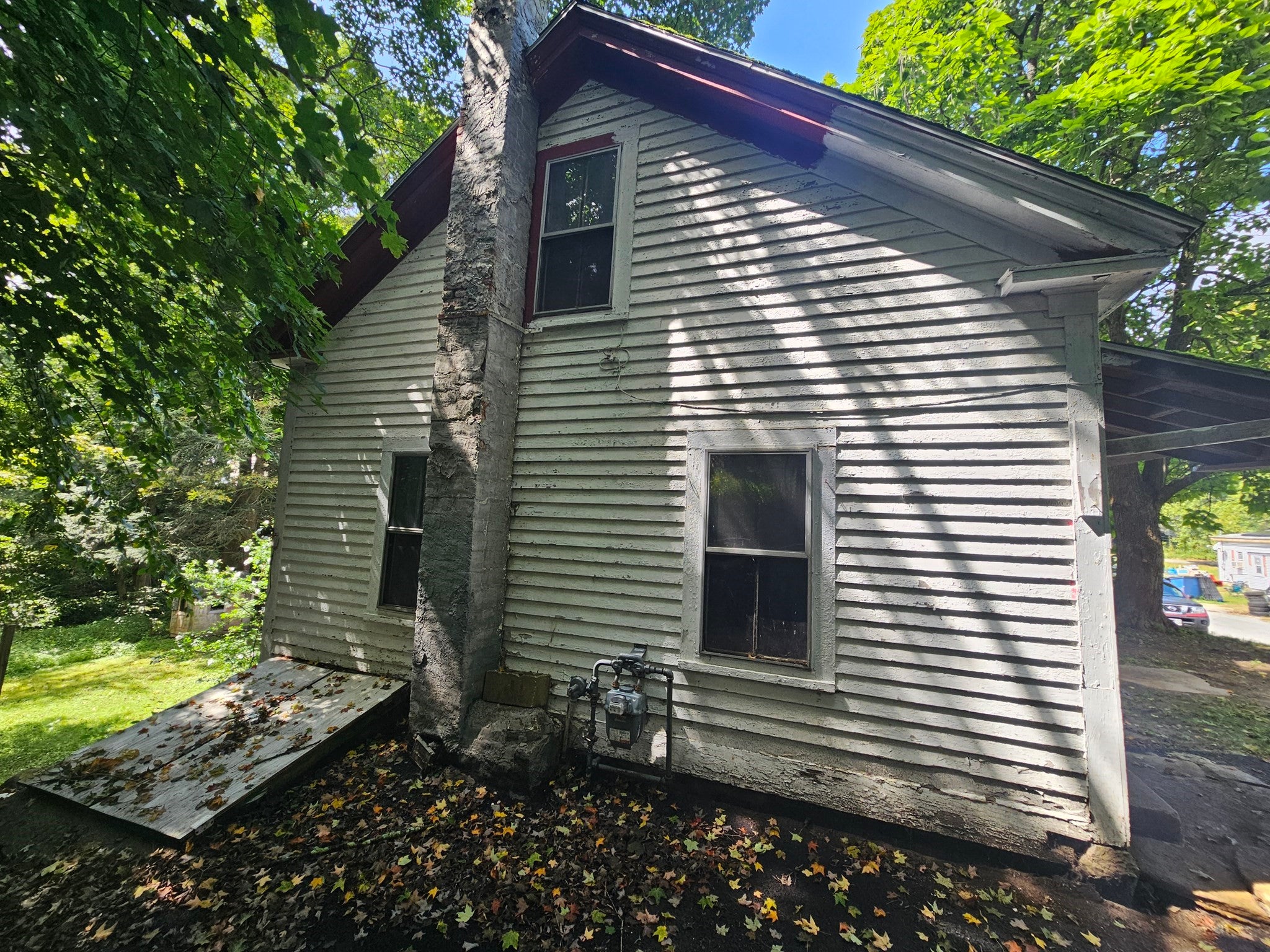 28 Carpenter St, Warren, MA Photo #3