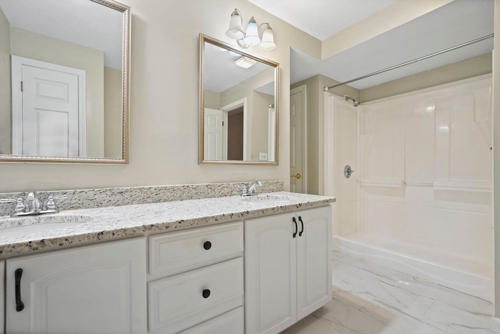 14 Shady Brook #14, West Springfield, MA, 14 Shady Brook #14, West Springfield, MA Photo #23