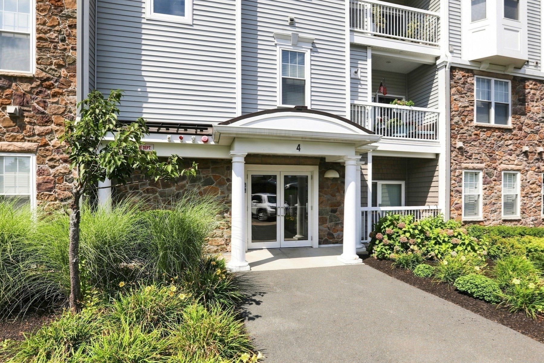 4 Francis Dr #412, Andover, MA, 4 Francis Dr #412, Andover, MA Photo #32