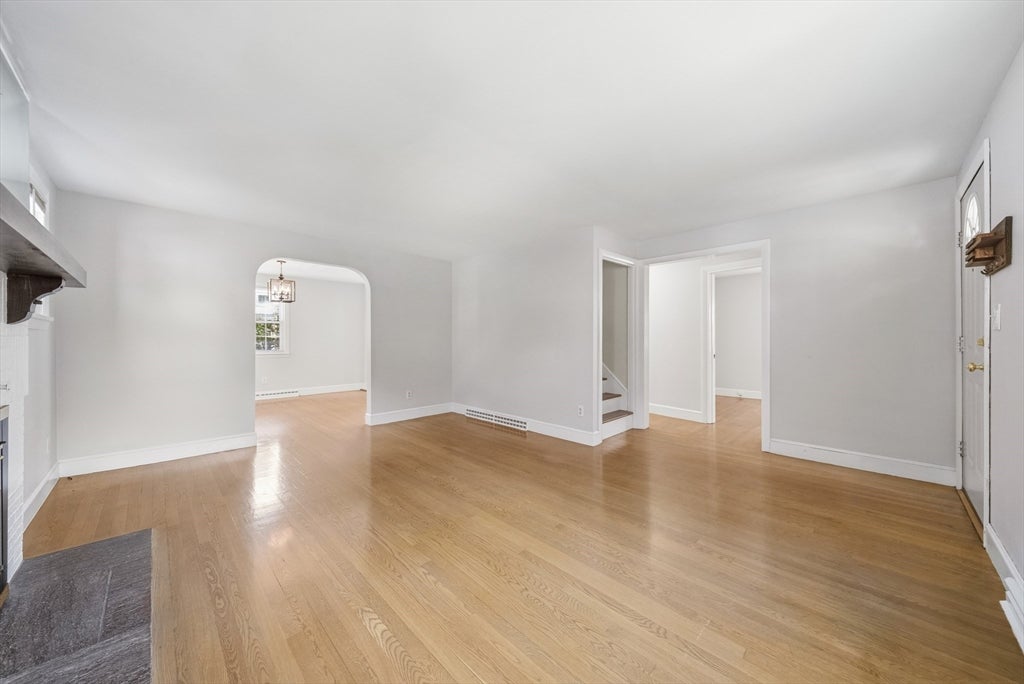 24 Ford St, Dedham, MA, 24 Ford St, Dedham, MA Photo #4