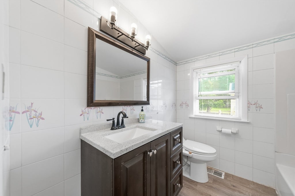 24 Ford St, Dedham, MA, 24 Ford St, Dedham, MA Photo #23