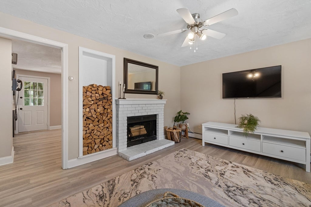 49 Lexington St #49, Millbury, MA, 49 Lexington St #49, Millbury, MA Photo #6