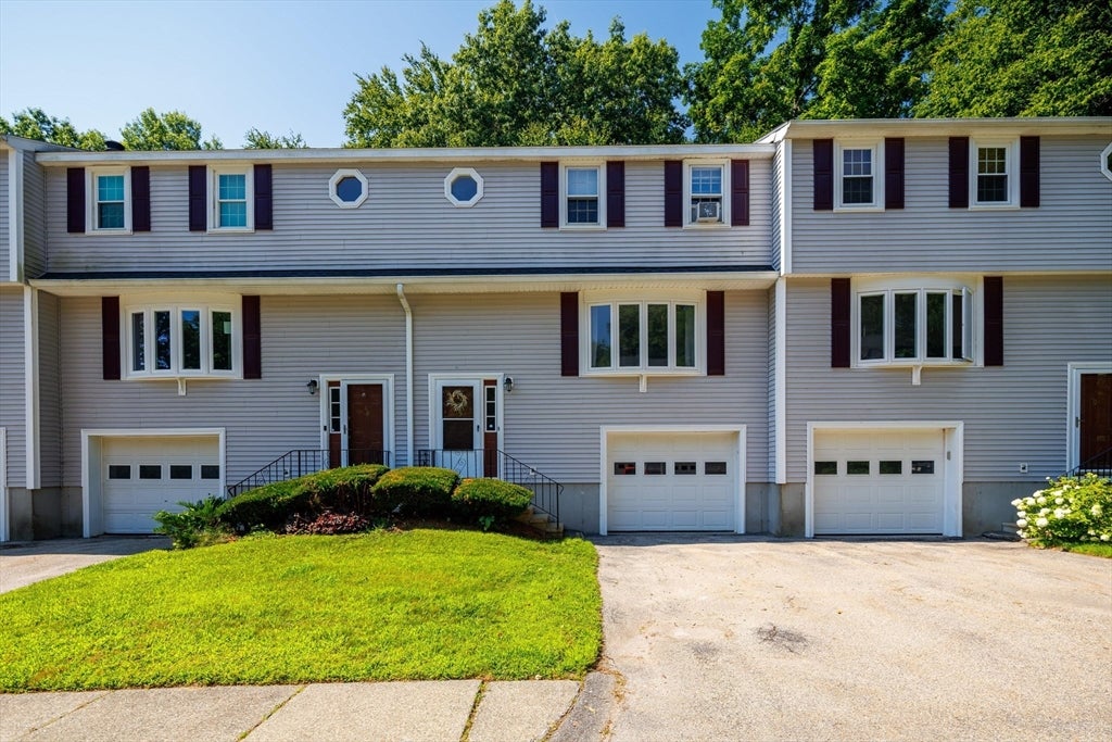 Photo of 49 Lexington St, Millbury, MA