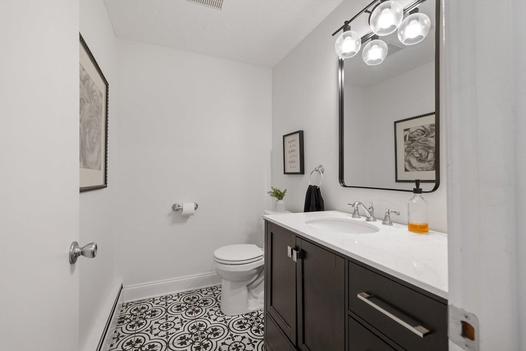 49 Lexington St #49, Millbury, MA, 49 Lexington St #49, Millbury, MA Photo #11