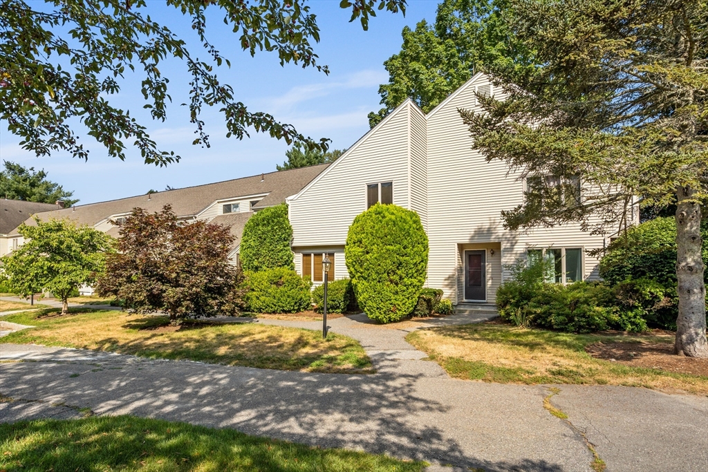 407 Great Rd 9