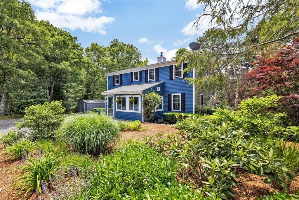 11 Santuit Pond Rd