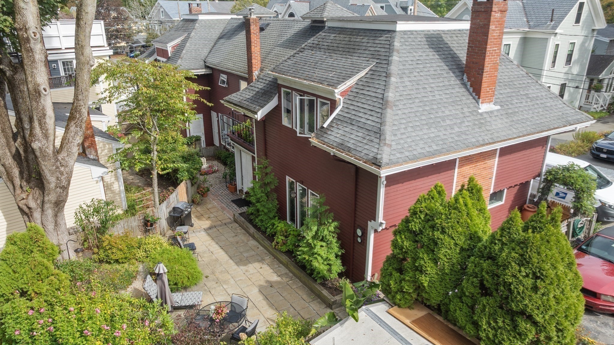 4 Coffin Court