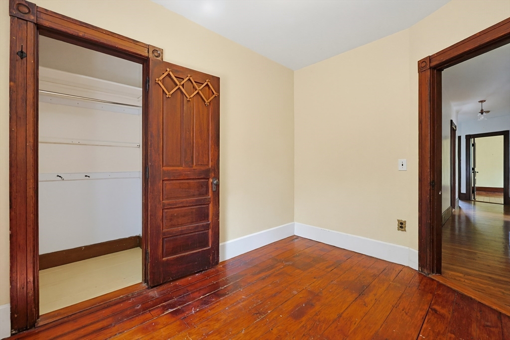 7 Baker ST, Worcester, MA Photo #35