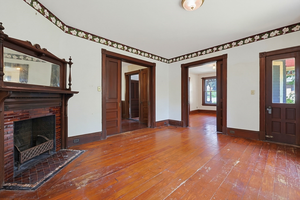 7 Baker ST, Worcester, MA Photo #7