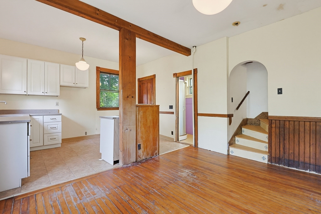 7 Baker ST, Worcester, MA Photo #15