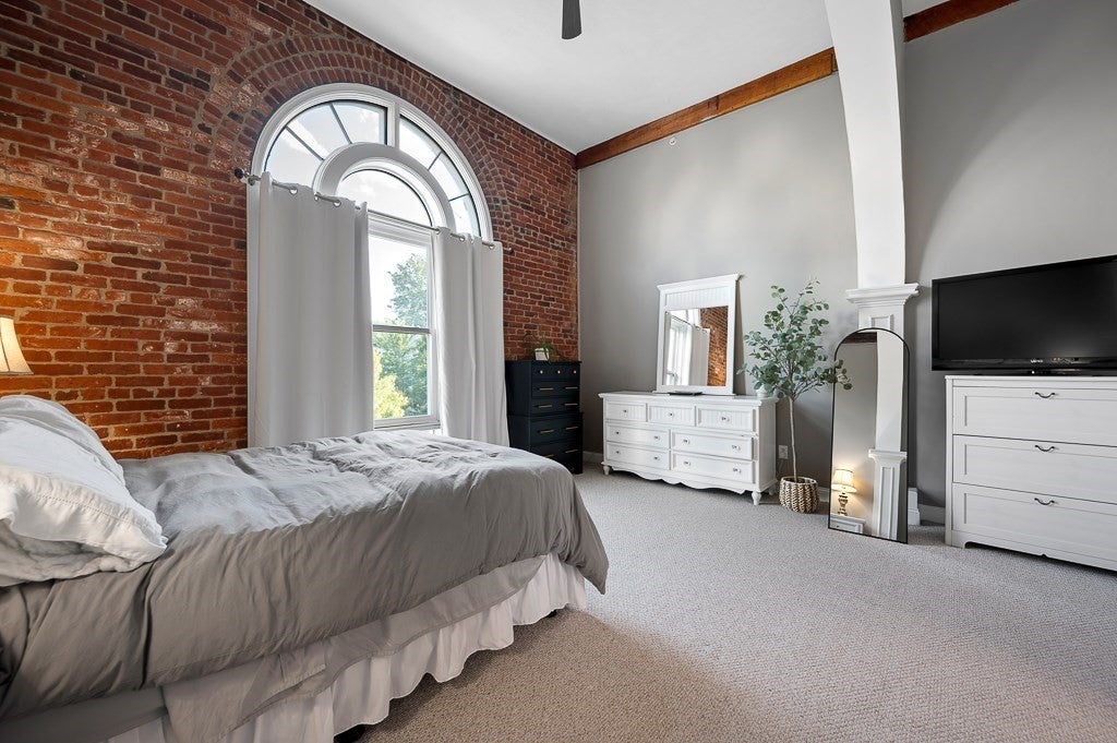32 Providence St #8, Worcester, MA Photo #20