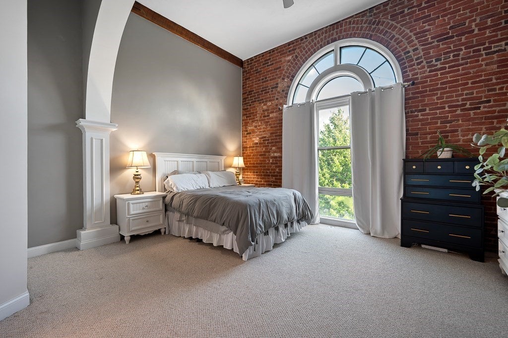 32 Providence St #8, Worcester, MA Photo #17
