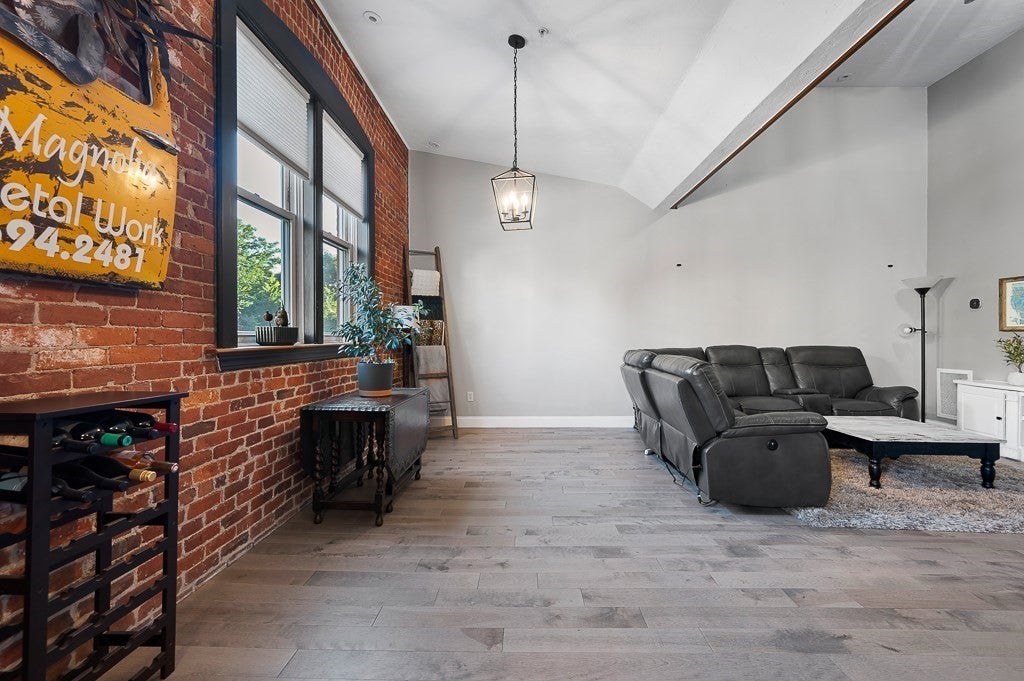 32 Providence St #8, Worcester, MA Photo #6