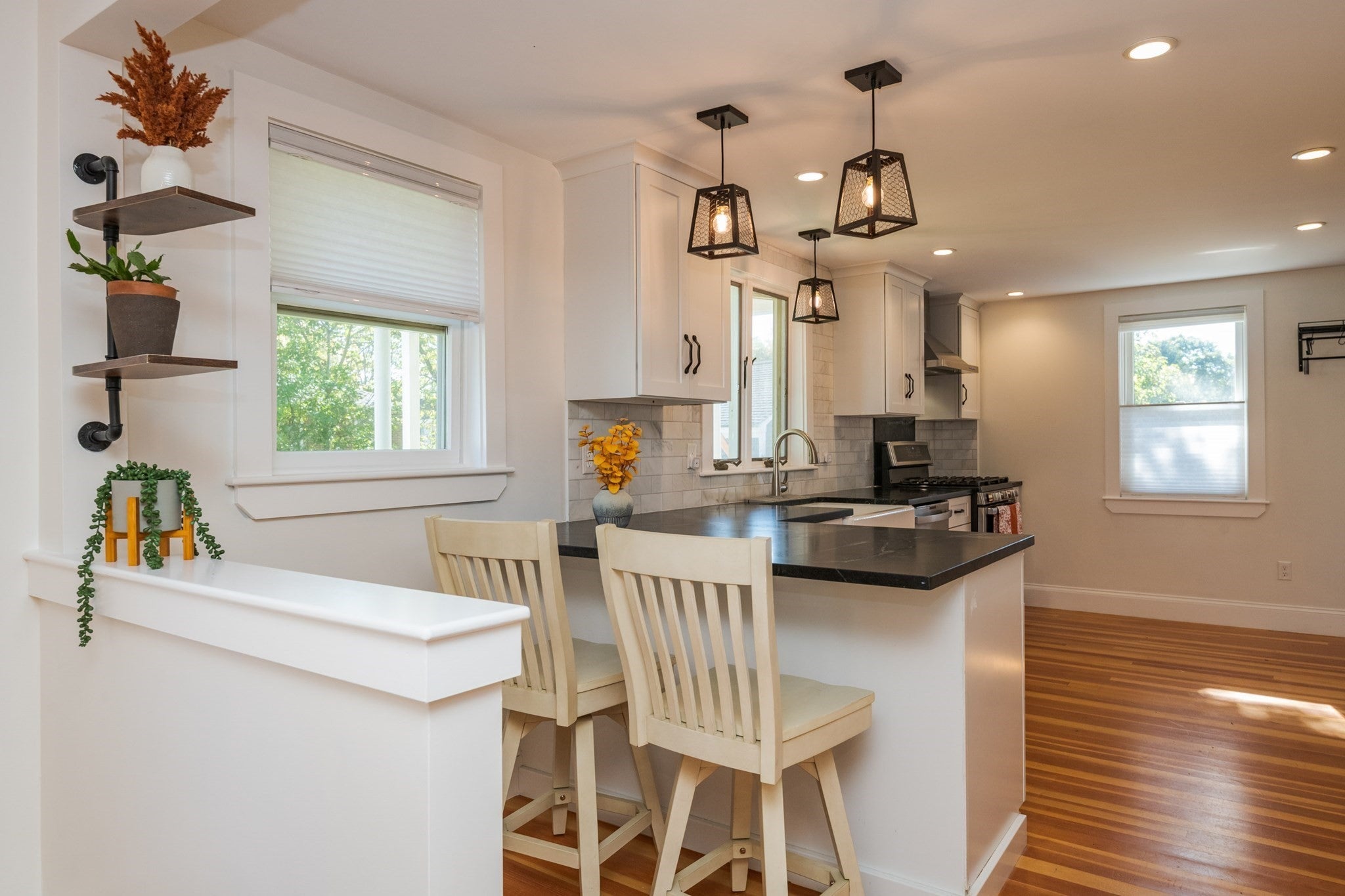 4 Pleasant St, Ipswich, MA, 4 Pleasant St, Ipswich, MA Photo #11