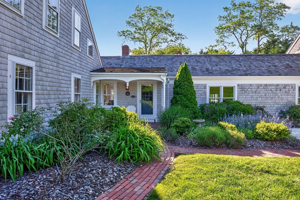 7 Fox Hill Rd
