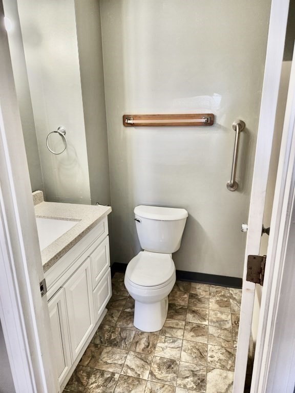 15 N Main St 22