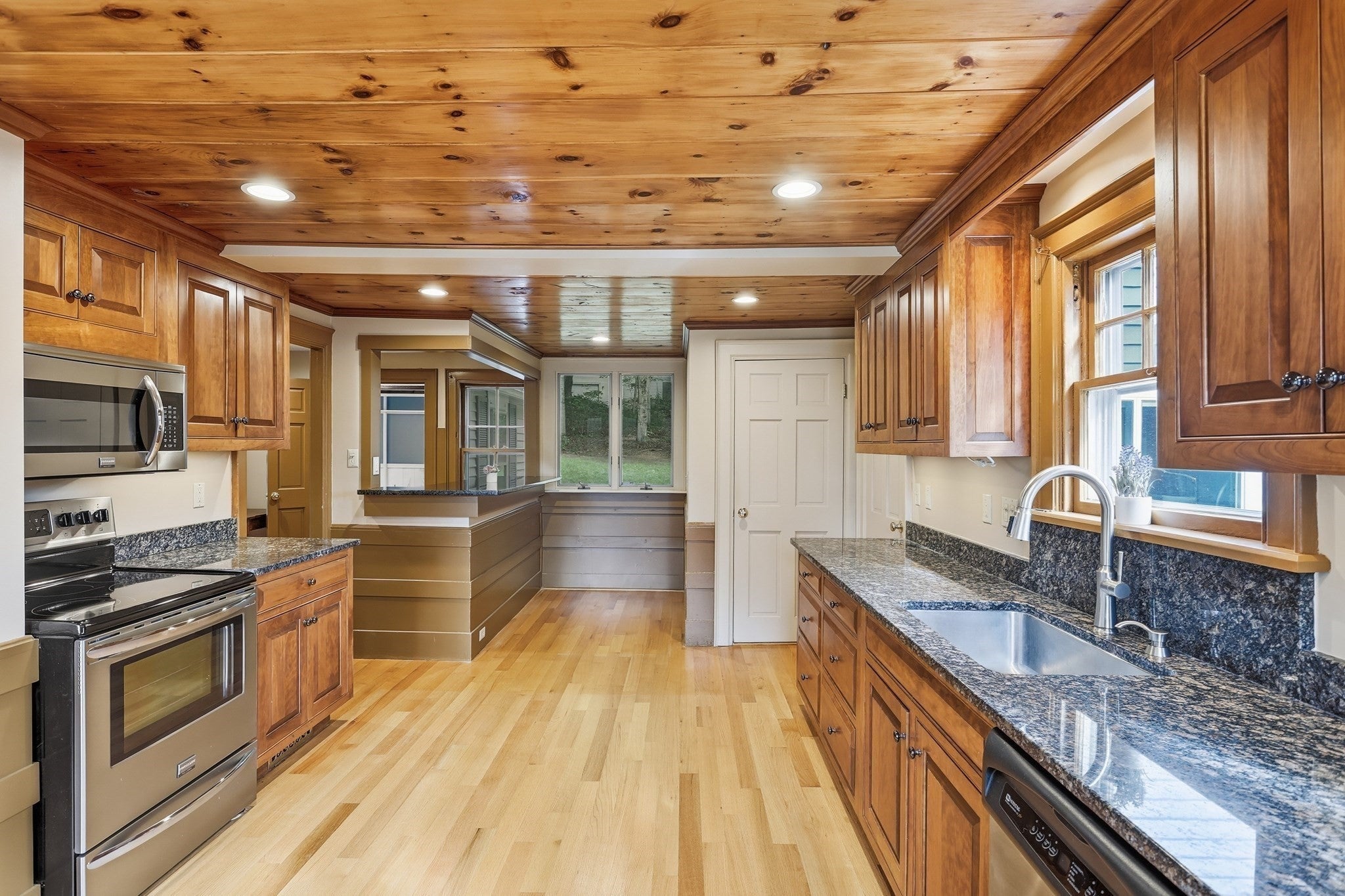 85 Wallace Hill, Townsend, MA, 85 Wallace Hill, Townsend, MA Photo #14