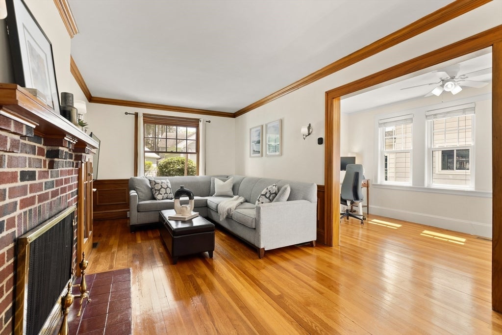 31 Whittier Rd