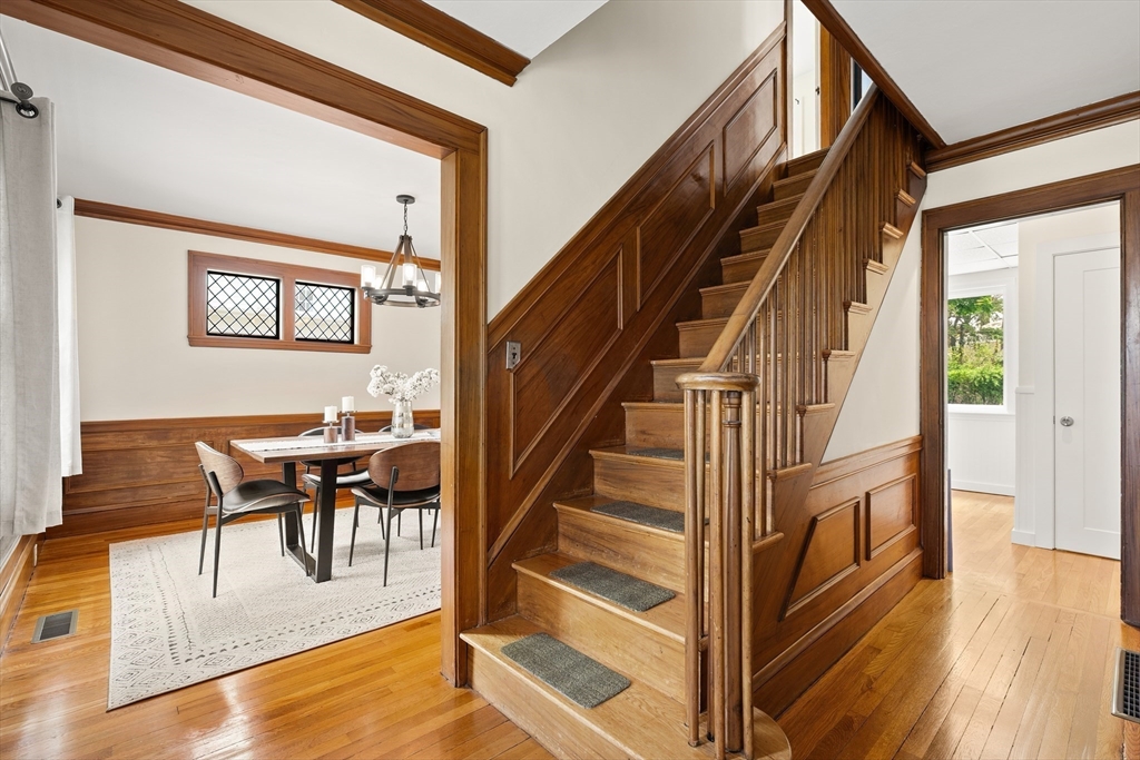 31 Whittier Rd