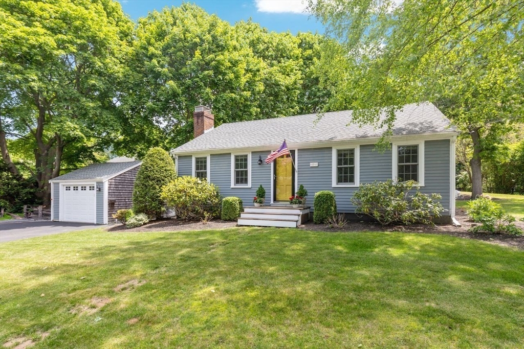9 Fairview Ave