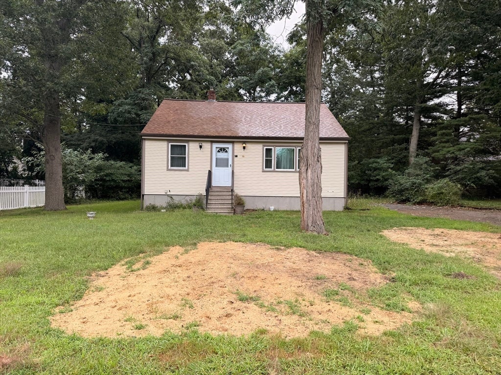 16 Assonet Blvd, Freetown, MA, 16 Assonet Blvd, Freetown, MA Photo #2