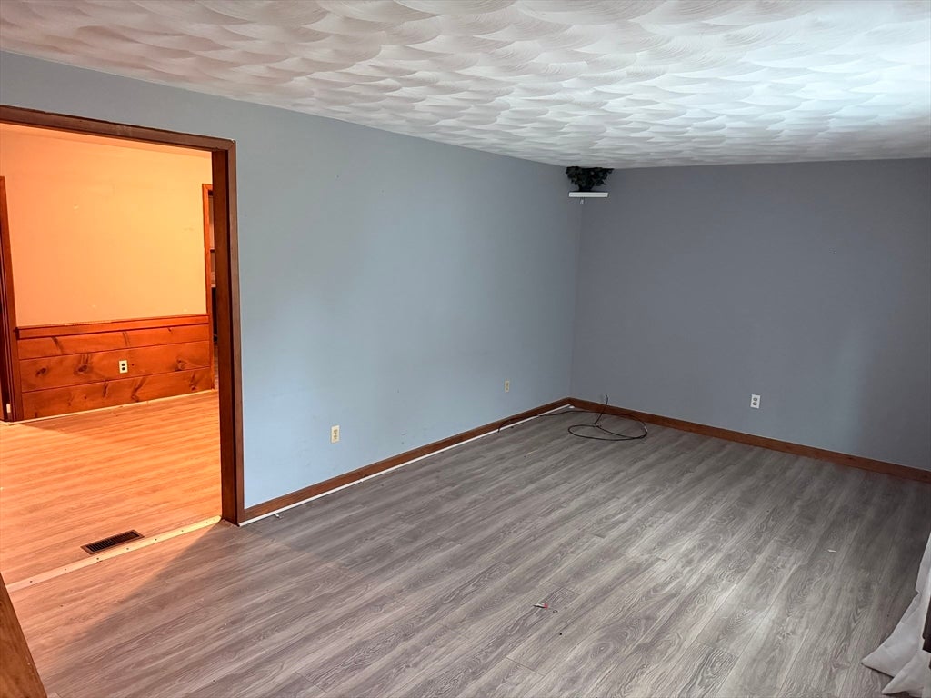 16 Assonet Blvd, Freetown, MA, 16 Assonet Blvd, Freetown, MA Photo #6