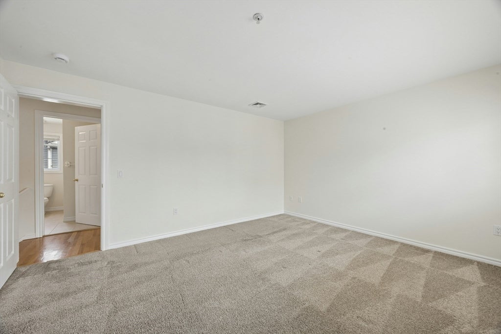 40 Myrtle Street #3, Waltham, MA Photo #18