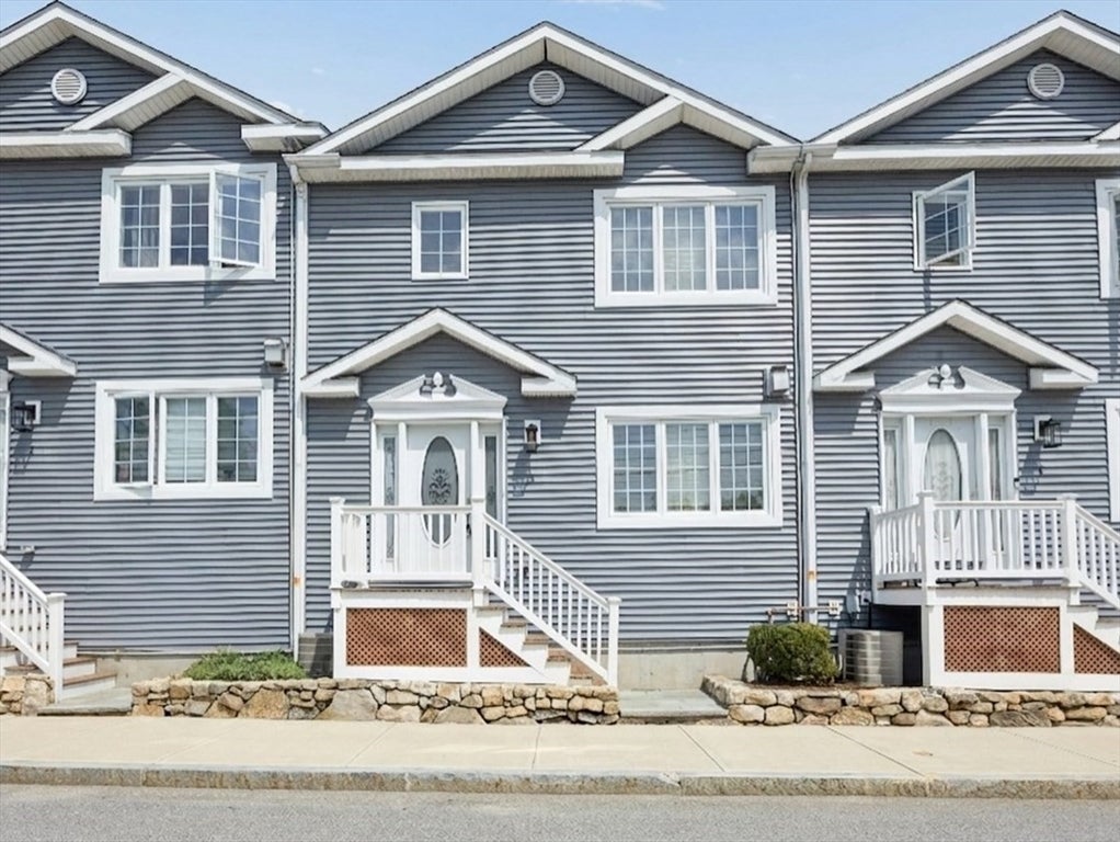 Photo of 40 Myrtle Street, Waltham, MA
