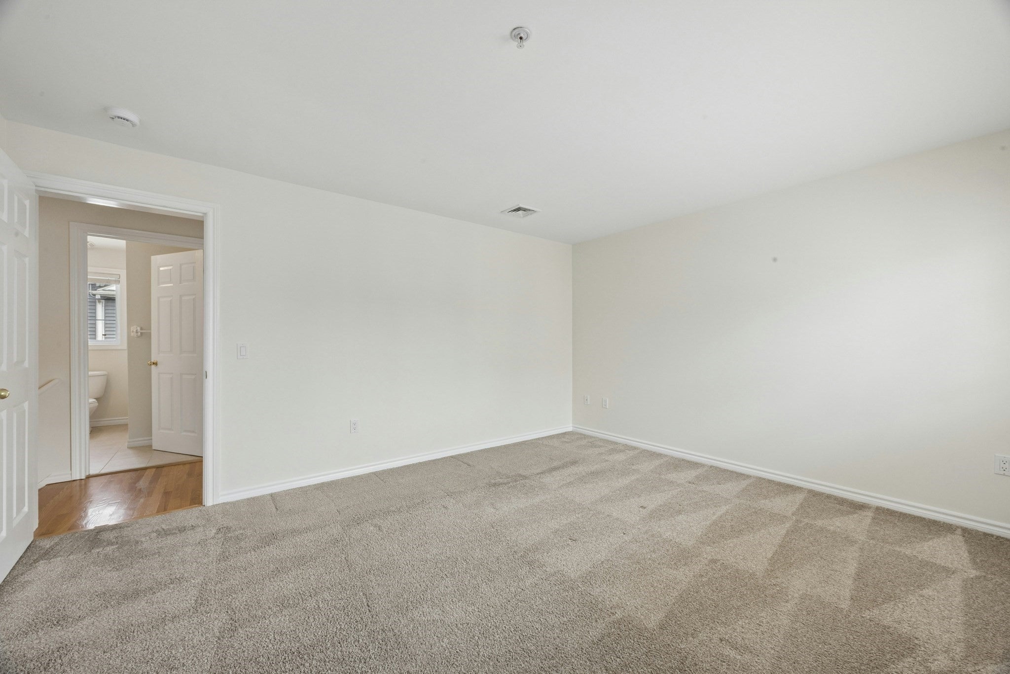 40 Myrtle Street #3, Waltham, MA, 40 Myrtle Street #3, Waltham, MA Photo #17