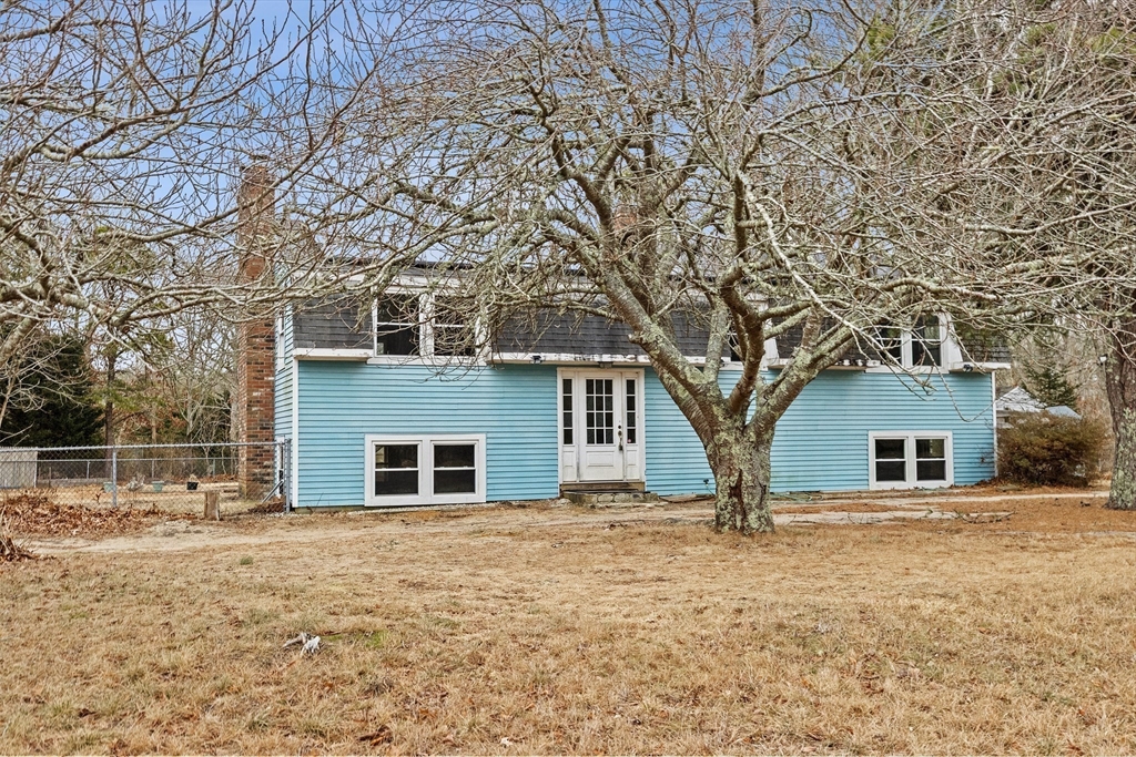 1460 Massasoit Rd