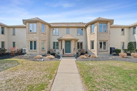 108 Norton Av 14 Easton MA 02375