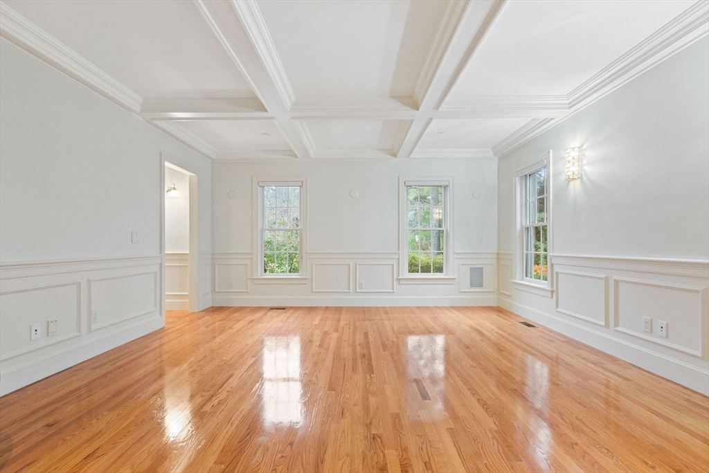 Barnstable, Massachusetts 02648, United States, 4 Bedrooms Bedrooms, ,5 BathroomsBathrooms,Residential,Active,110359