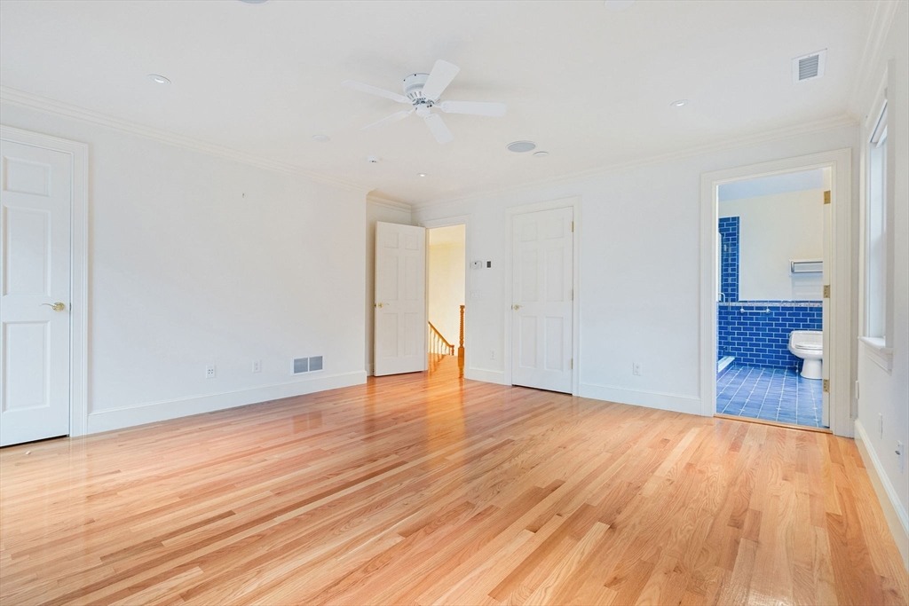 Barnstable, Massachusetts 02648, United States, 4 Bedrooms Bedrooms, ,5 BathroomsBathrooms,Residential,Active,110359