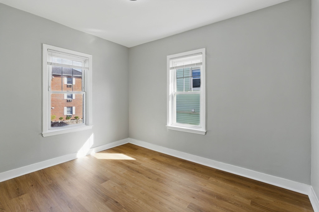 168 Main Street B