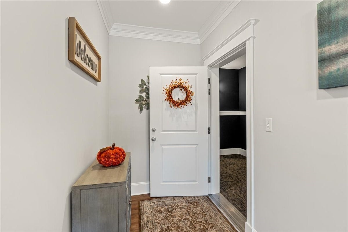4 Longwood Ln 302