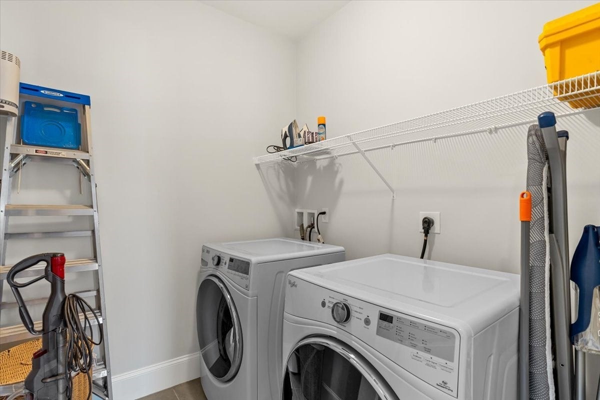 4 Longwood Ln #302, Hanover, MA, 4 Longwood Ln #302, Hanover, MA Photo #25