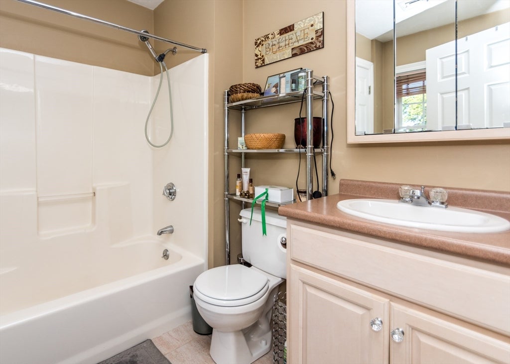 86 Worcester Lane #86, Waltham, MA, 86 Worcester Lane #86, Waltham, MA Photo #23
