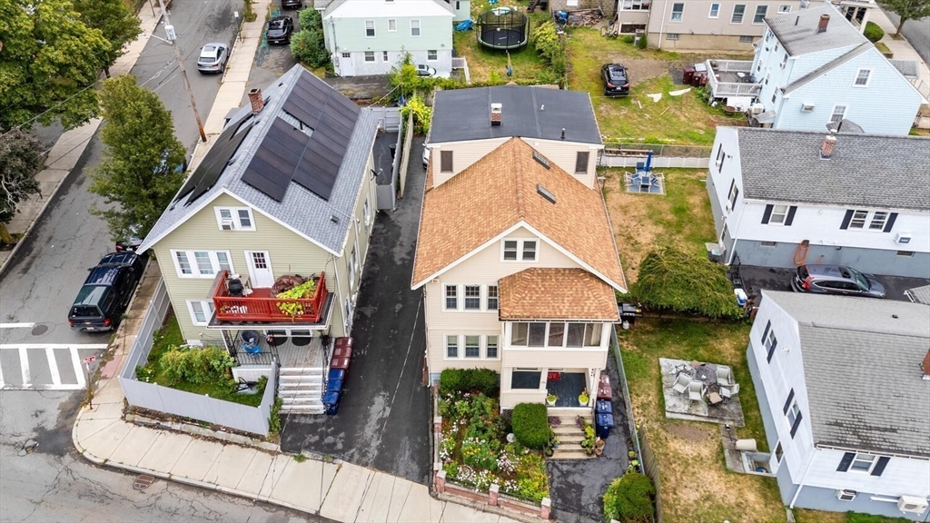 55 Shute St