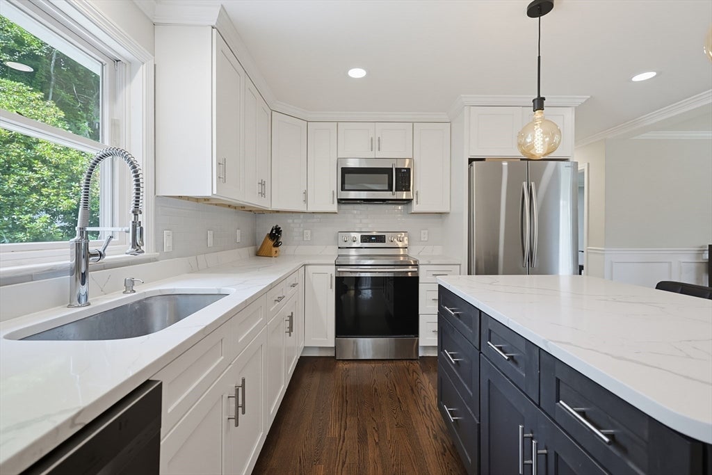 316 W Sutton Rd