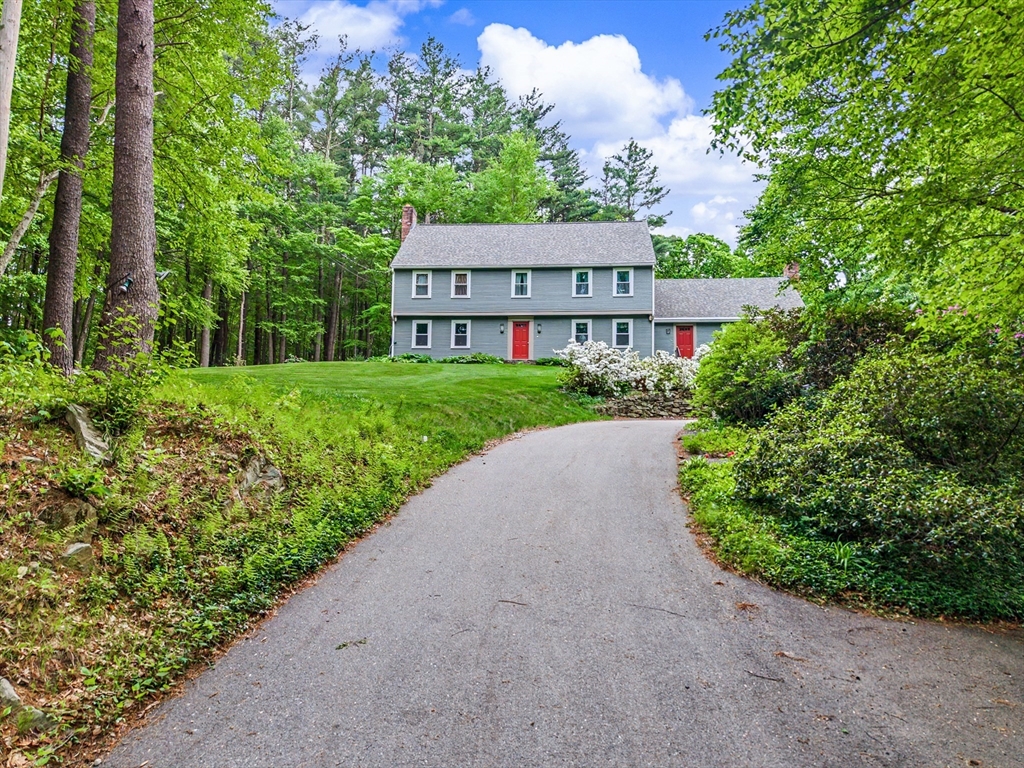 29 Pond St
