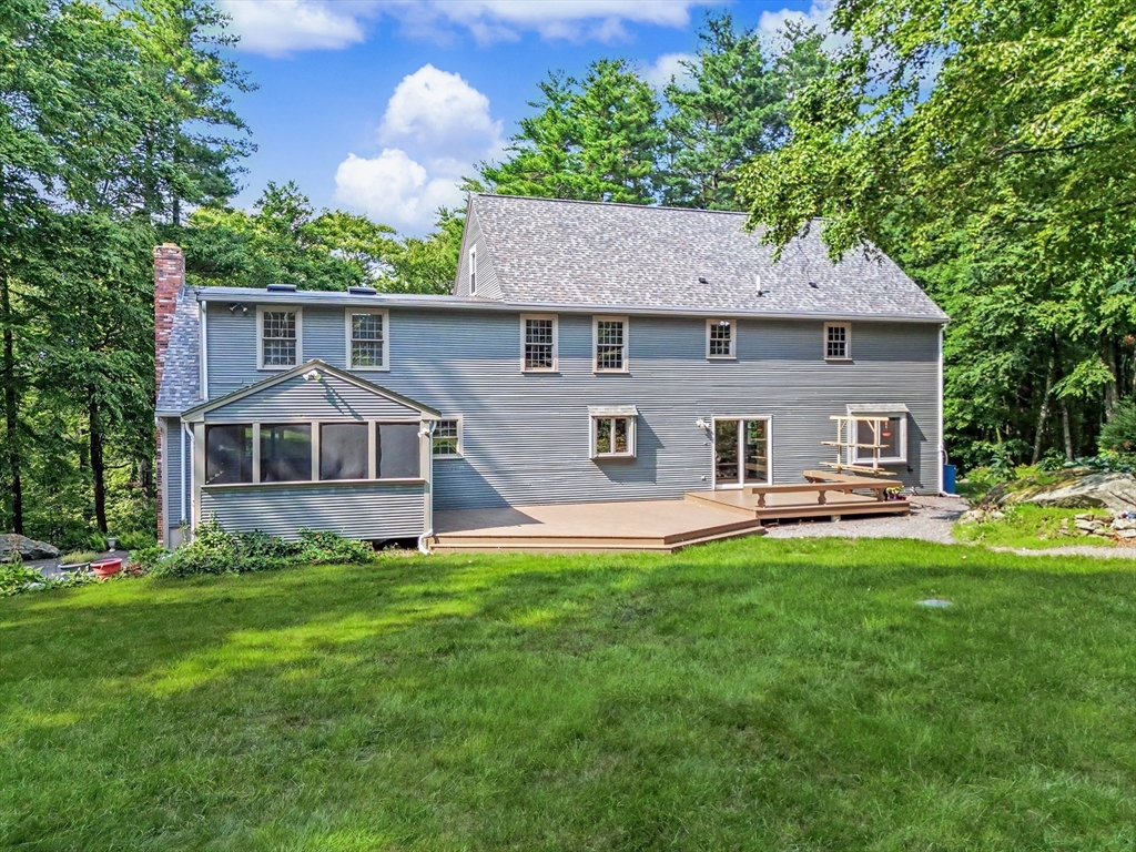 29 Pond St
