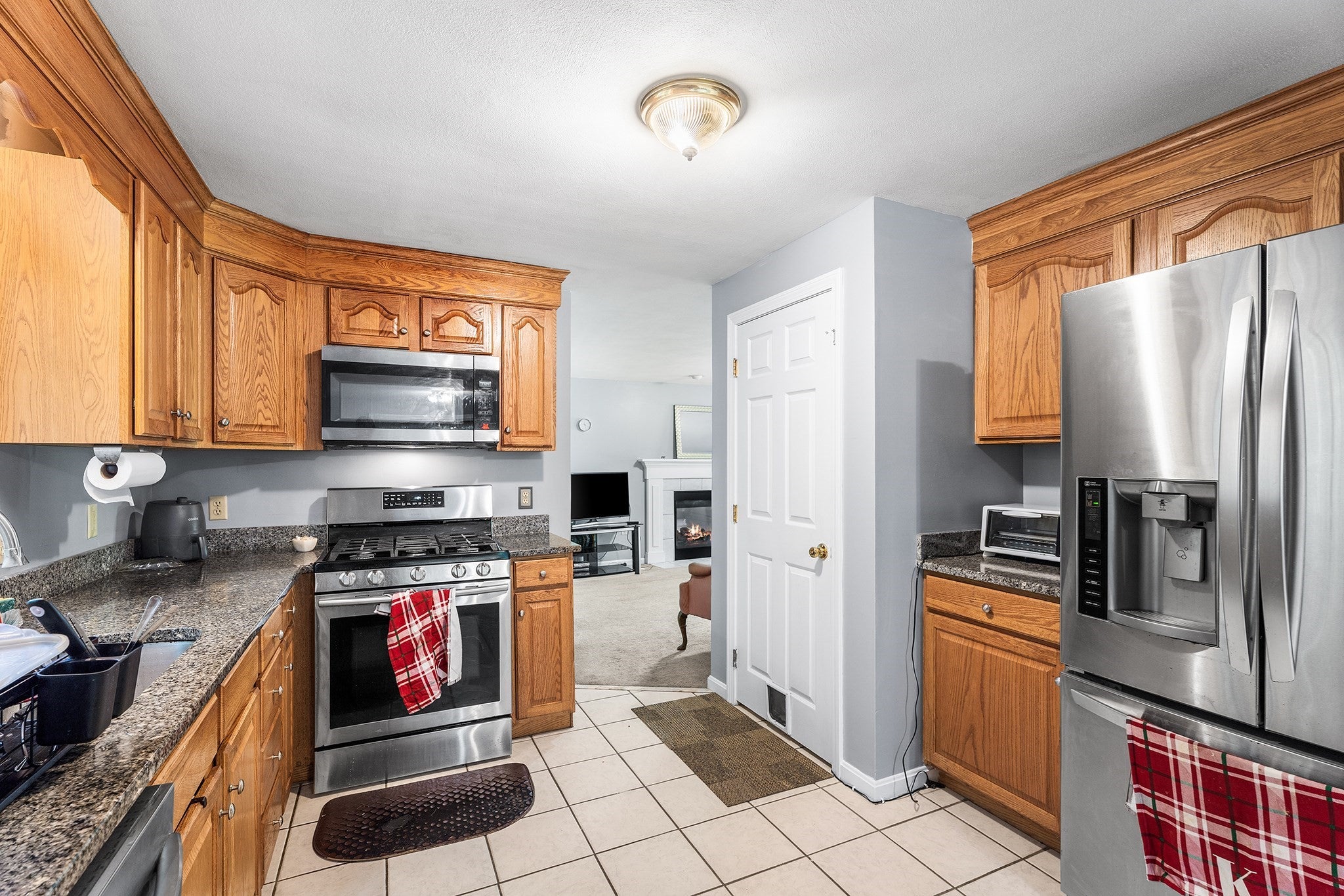 245 Hampstead St, Methuen, MA, 245 Hampstead St, Methuen, MA Photo #11