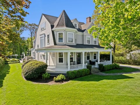 11 Beach St Cohasset MA 02025