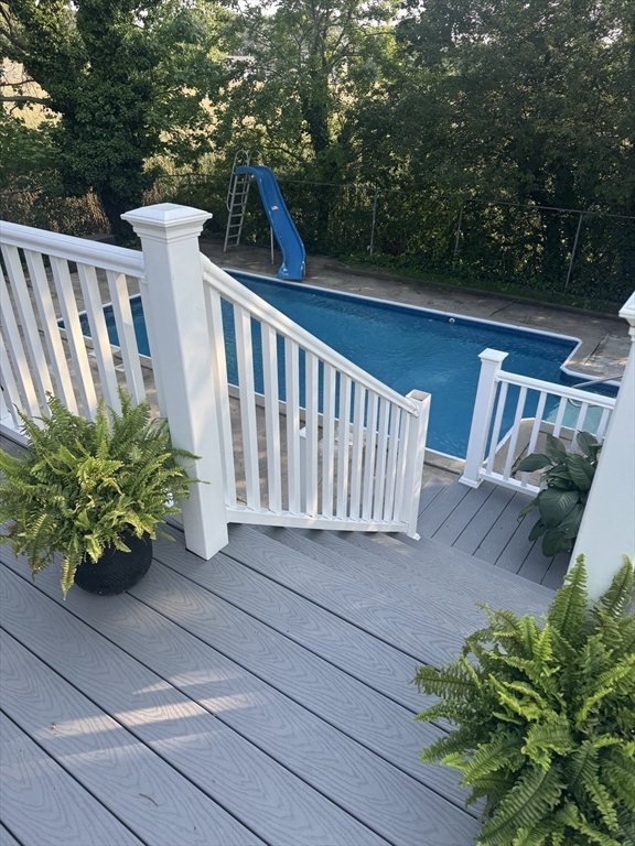 17 Plover Road